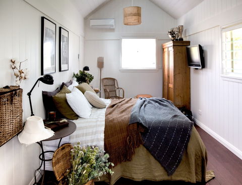 Old Schoolhouse Milton - Accommodation Sunshine Coast 1