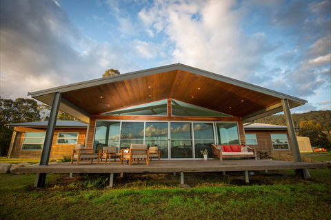Pindara - Accommodation Sunshine Coast 0