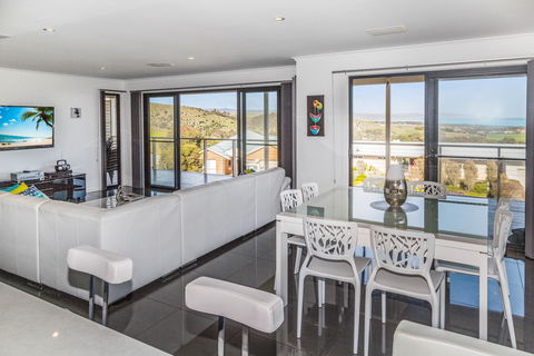 Stunning On Stacey - Accommodation Sunshine Coast 5