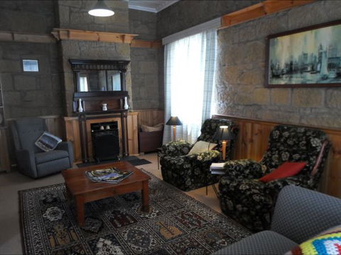 The Heritage Post Office - Accommodation Sunshine Coast 1