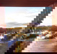 The Frames - Luxury Riverland Accommodation - Accommodation Sunshine Coast