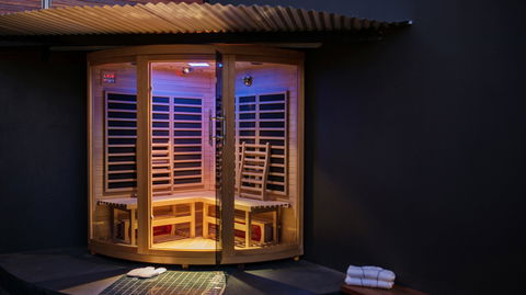 The Frames - Luxury Riverland Accommodation - Accommodation Sunshine Coast 8