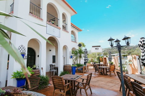 The Med Crescent Head - Accommodation Sunshine Coast 2