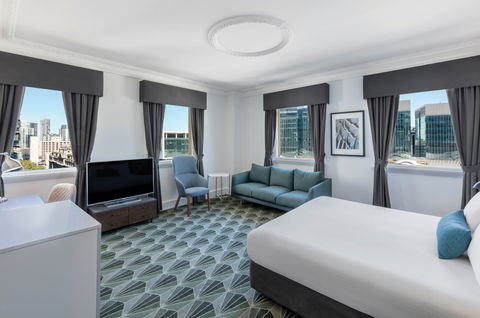 The Savoy On Little Collins Melbourne - Accommodation Sunshine Coast 3