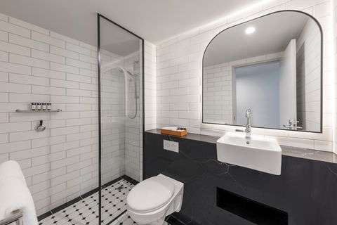 The Savoy On Little Collins Melbourne - Accommodation Sunshine Coast 5