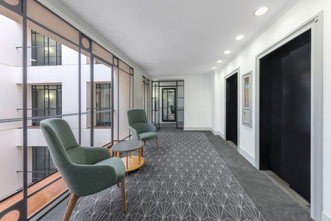 The Savoy On Little Collins Melbourne - Accommodation Sunshine Coast 7