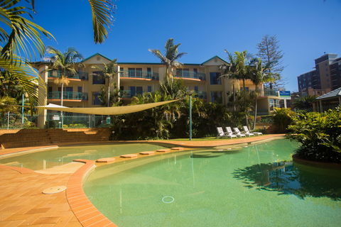 Town Beach Beachcomber Resort - Accommodation Sunshine Coast 6