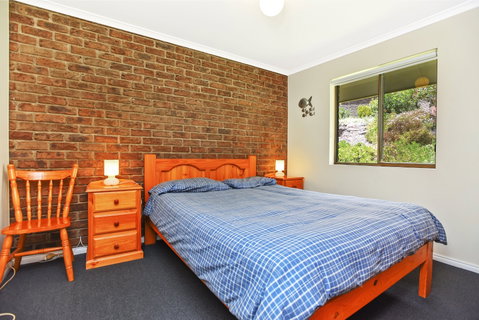 Unit 3, 5-/ Surf Avenue, Carrickalinga - Accommodation Sunshine Coast 2