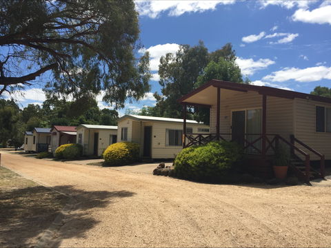 Acacia Caravan Park And Holiday Units - Accommodation Sunshine Coast 0