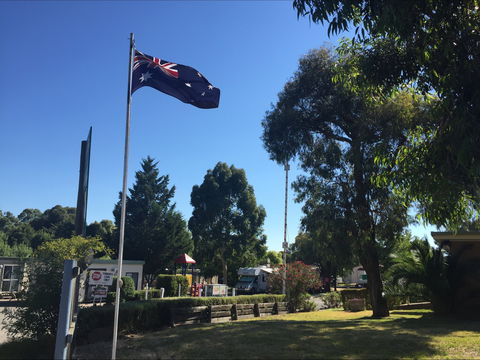 Acacia Caravan Park And Holiday Units - Accommodation Sunshine Coast 1