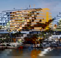 Cullen Bay Resorts - Accommodation Sunshine Coast