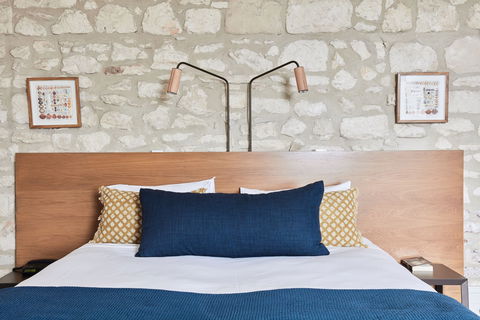 Hotel Sorrento - Accommodation Sunshine Coast 3