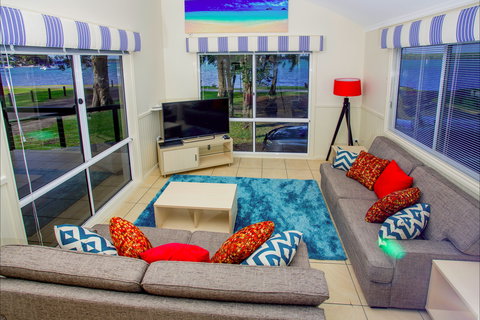 Ingenia Holidays Lake Macquarie - Accommodation Sunshine Coast 2