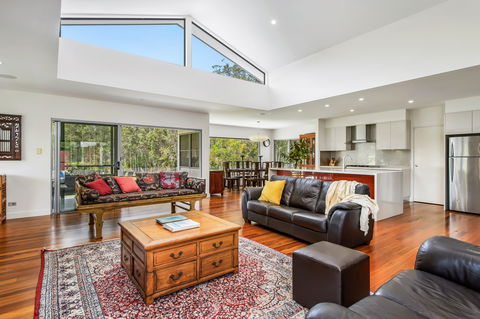 Lakeside Lodge Lake Cathie - Accommodation Sunshine Coast 1