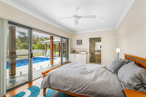 Lakeside Lodge Lake Cathie - Accommodation Sunshine Coast 6