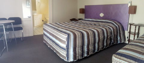 Meeniyan Motel And Bike Hire - Accommodation Sunshine Coast 4