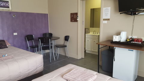 Meeniyan Motel And Bike Hire - Accommodation Sunshine Coast 6
