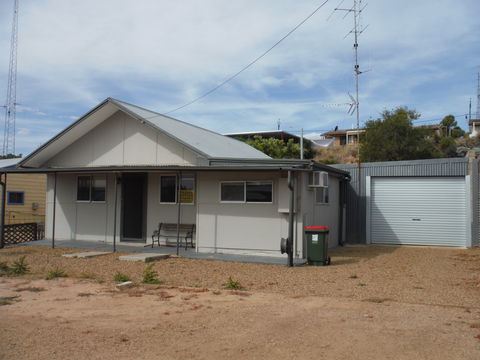 Restashore - Accommodation Sunshine Coast 0