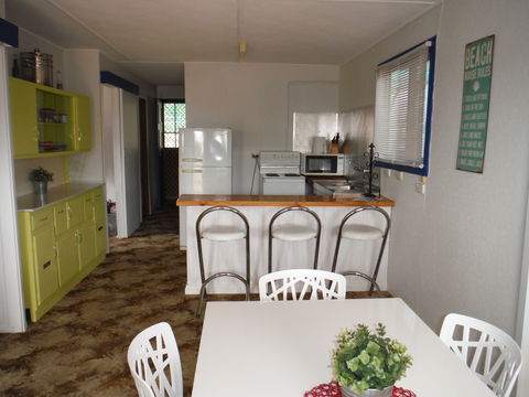 Restashore - Accommodation Sunshine Coast 2