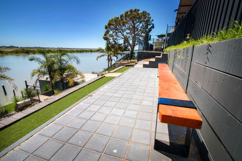 River Life - Accommodation Sunshine Coast 0