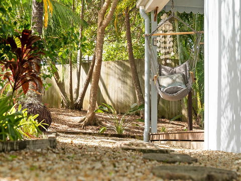 San Juan Surfers Cottage - Accommodation Sunshine Coast 4