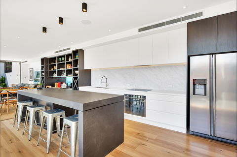Stunning Luxury Home - Accommodation Sunshine Coast 3