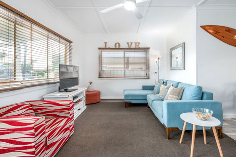 Surf Shack - Accommodation Sunshine Coast 2
