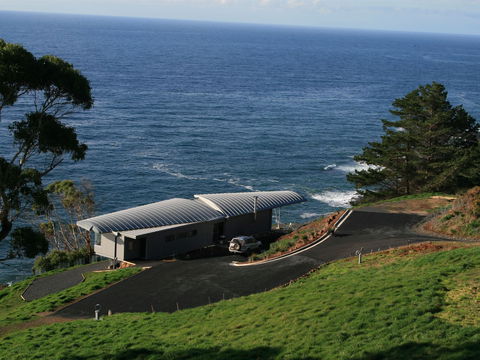 The Winged House - Accommodation Sunshine Coast 3