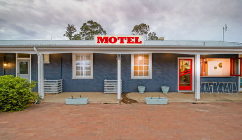 The Platypus Accommodation And Cafe - Accommodation Sunshine Coast 0