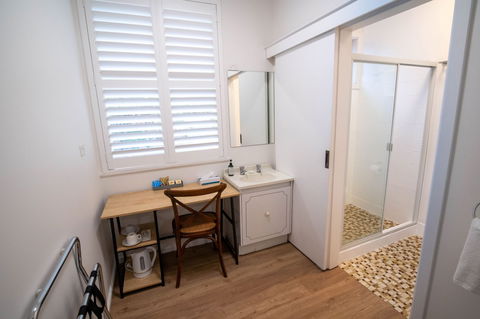 The Platypus Accommodation And Cafe - Accommodation Sunshine Coast 5
