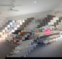 Batemans Bay Manor - Accommodation Sunshine Coast