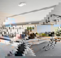 Beauty Point Holiday House - Accommodation Sunshine Coast