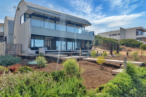 Boomer Paradise - Accommodation Sunshine Coast 1