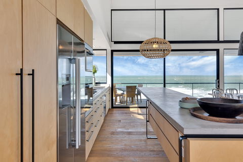 Boomer Paradise - Accommodation Sunshine Coast 2
