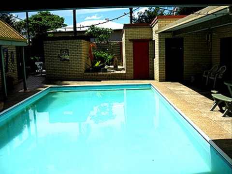 Edge Guest Rooms - Accommodation Sunshine Coast 2