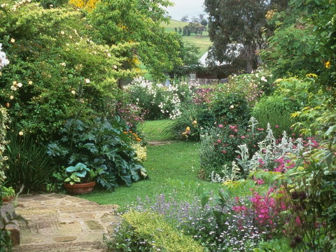 Hamilton's Cottage Collection And Country Gardens - Georges Cottage - Accommodation Sunshine Coast 0
