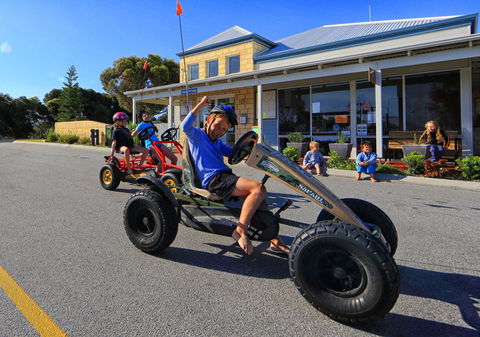 Ledge Point Holiday Park - Accommodation Sunshine Coast 0