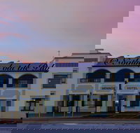 Meningie Hotel - Accommodation Sunshine Coast