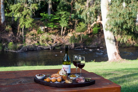 Oscar's On The Yarra - Accommodation Sunshine Coast 1