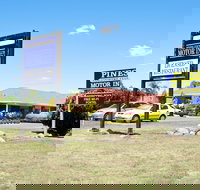 Pines Country Club Motor Inn - Accommodation Sunshine Coast