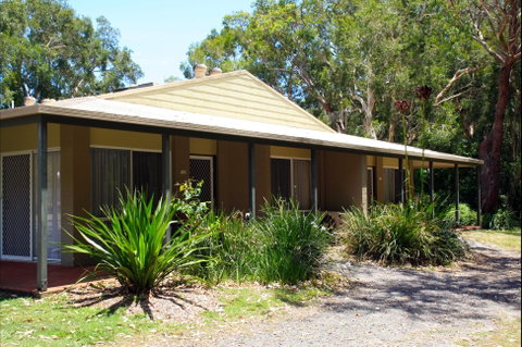 Port Stephens Treescape Camping And Accommodation - Accommodation Sunshine Coast 2
