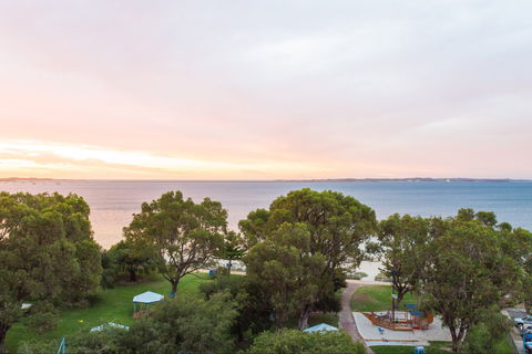 Rockingham Apartments - Accommodation Sunshine Coast 1