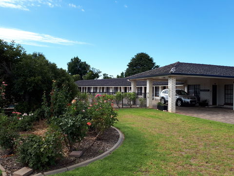 Southern Comfort Motor Inn - Accommodation Sunshine Coast 2