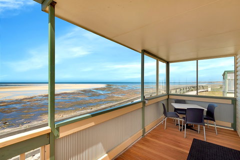 Stansbury Foreshore Caravan Park - Accommodation Sunshine Coast 0