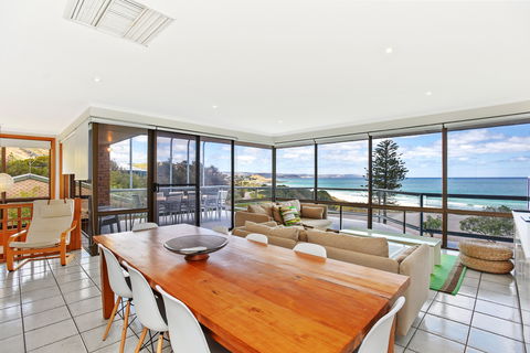 2/101 Gold Coast Drive, Carrickalinga - Accommodation Sunshine Coast 1