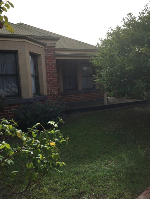 Boatramp Cottage - Accommodation Sunshine Coast 1
