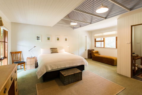 Braeside Mount Macedon Country Retreat - Accommodation Sunshine Coast 2