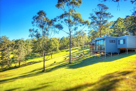Cabins@theView - Accommodation Sunshine Coast 1