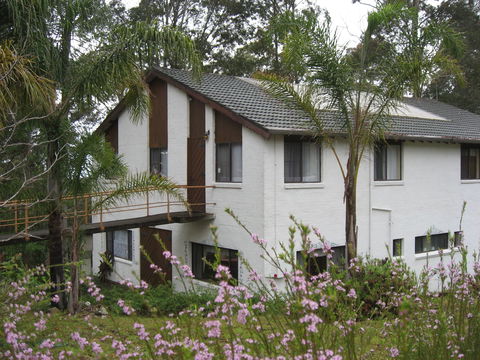 Chalet Swisse Spa Retreat - Accommodation Sunshine Coast 1