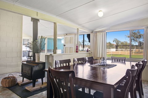 Hale River Homestead At Old Ambalindum - Accommodation Sunshine Coast 1